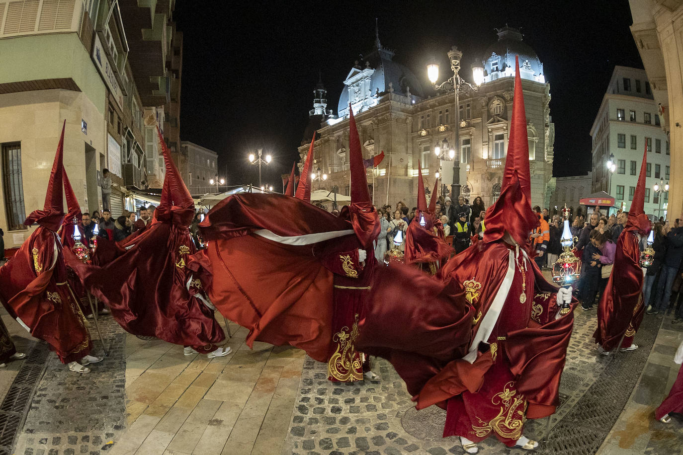 La procesión del Prendimiento de Cartagena, en imágenes