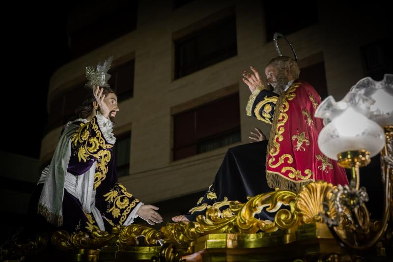 Las imágenes de las procesiones de La Cena y El Lavatorio en Orihuela