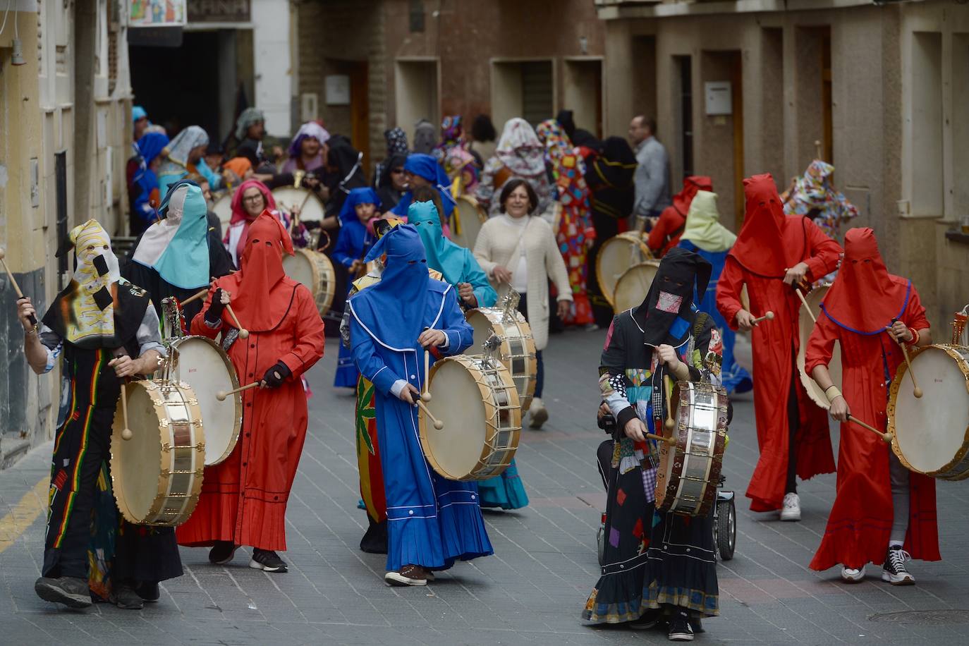 Los tambores toman las calles de Moratalla en Jueves Santo