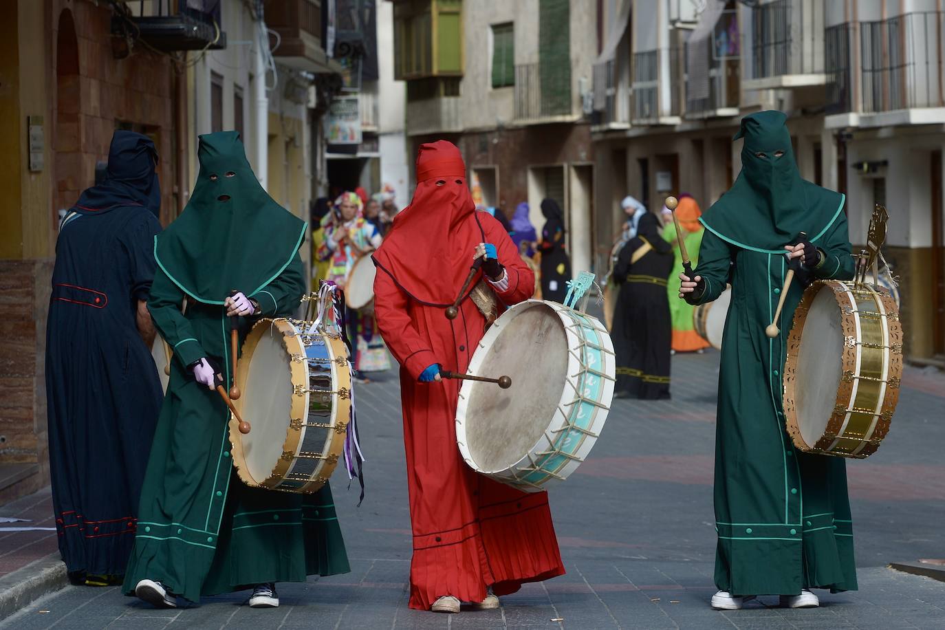 Los tambores toman las calles de Moratalla en Jueves Santo