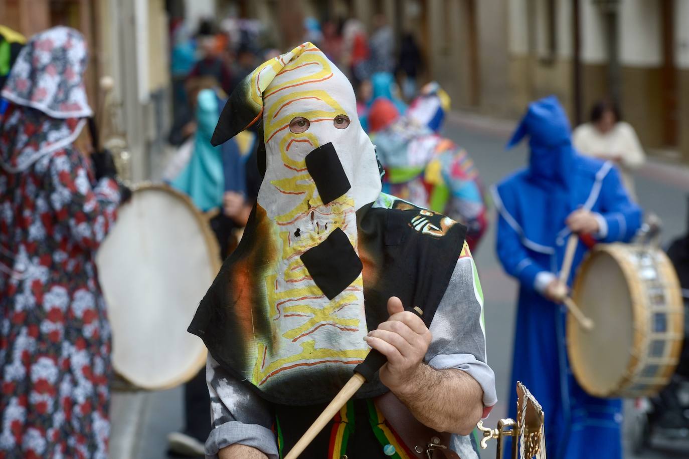 Los tambores toman las calles de Moratalla en Jueves Santo