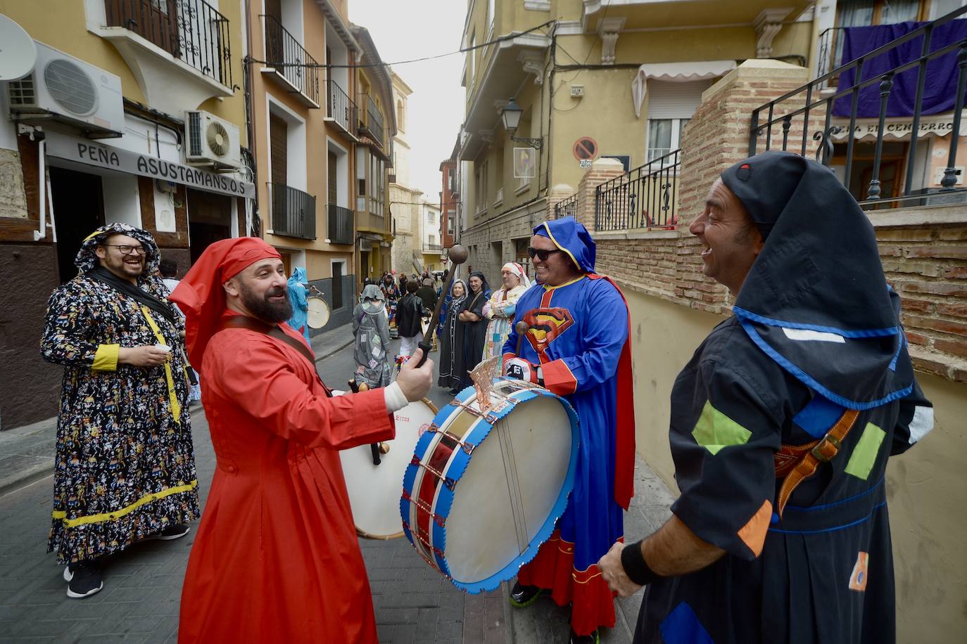 Los tambores toman las calles de Moratalla en Jueves Santo