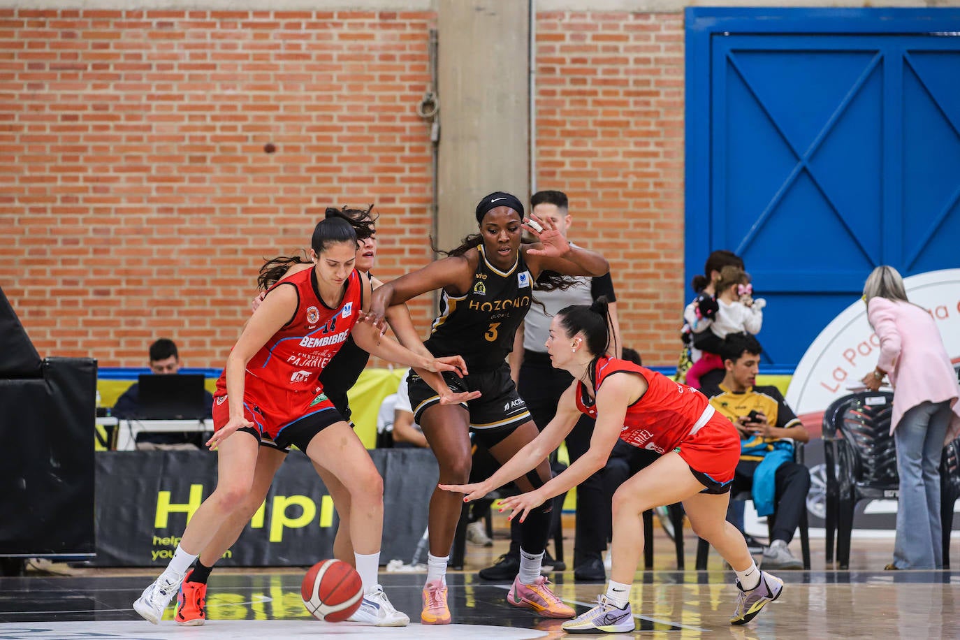 La victoria del Jairis ante el Bembibre, en imágenes