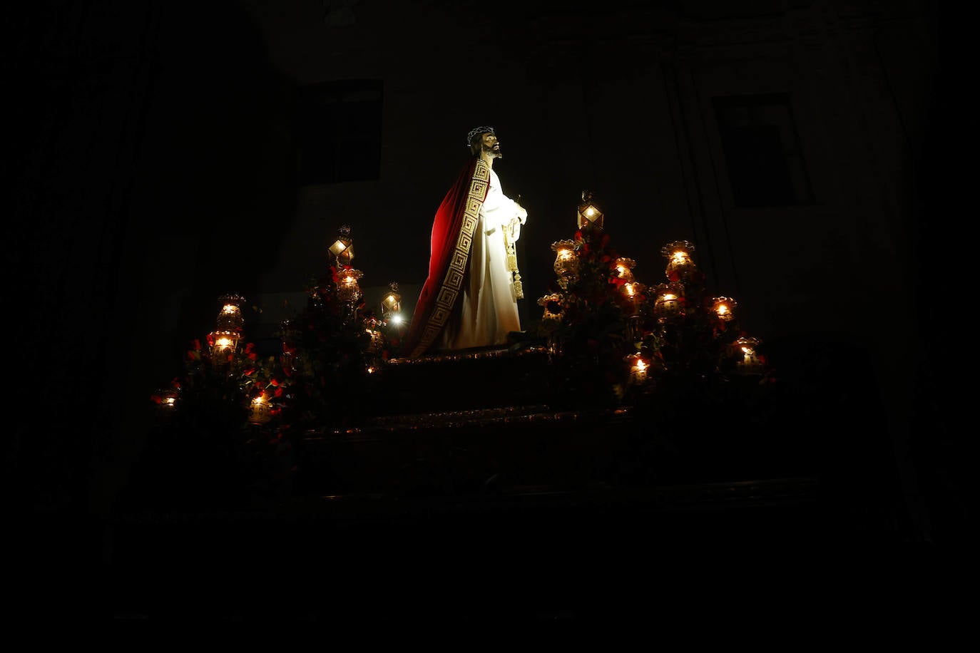 La procesión del Silencio de Cartagena, en imágenes