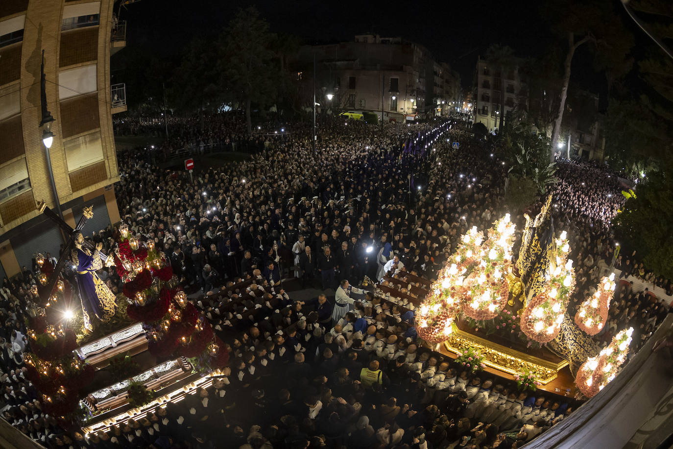 Procesión del Encuentro de Viernes Santo de Cartagena, en imágenes