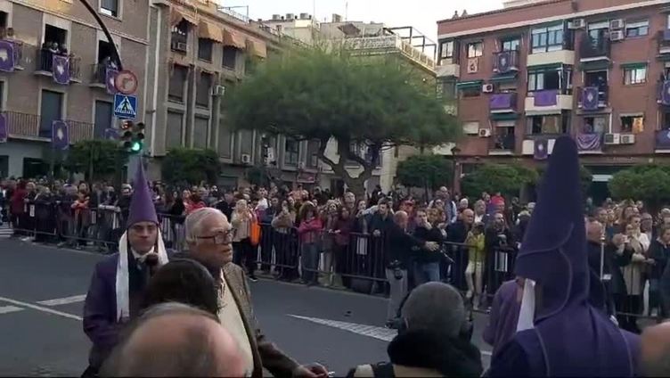 Inicio de la procesión de los 'salzillos' de Viernes Santo en Murcia