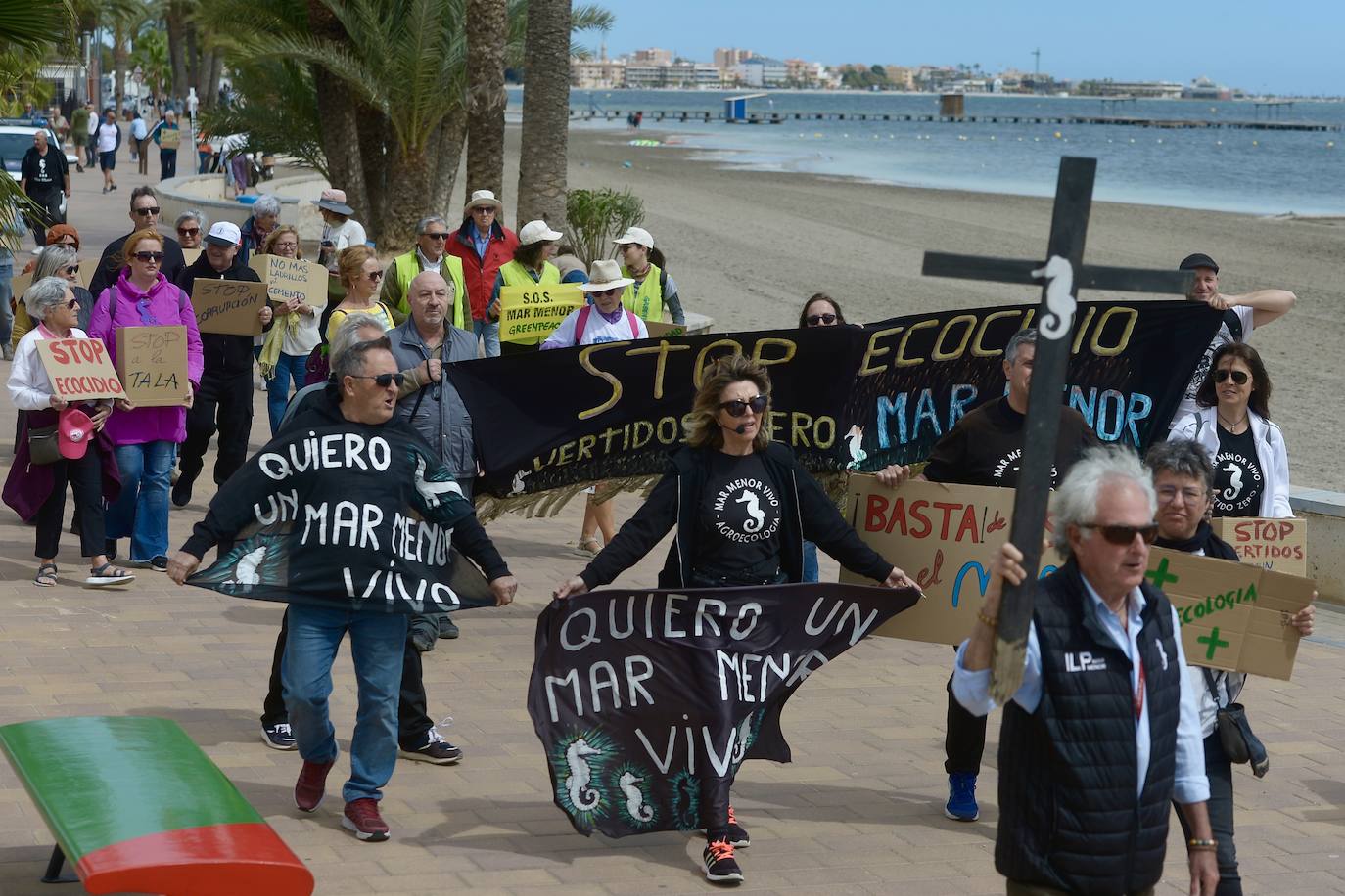 Marcha por los derechos del Mar Menor en San Javier, en imágenes