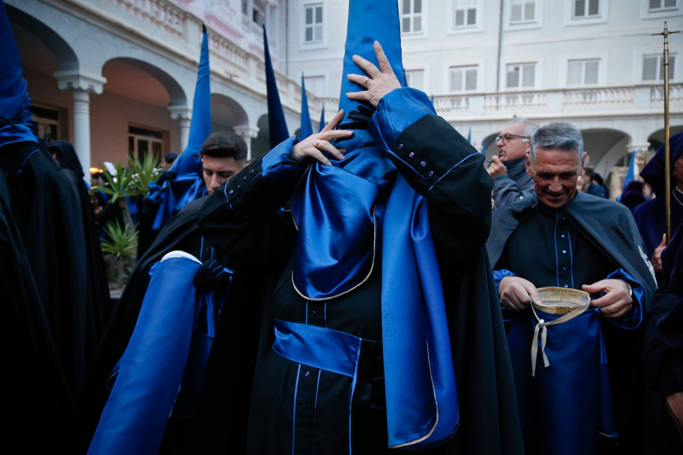 Procesiones de la Vera Cruz y las Santas Mujeres en Cartagena, en imágenes