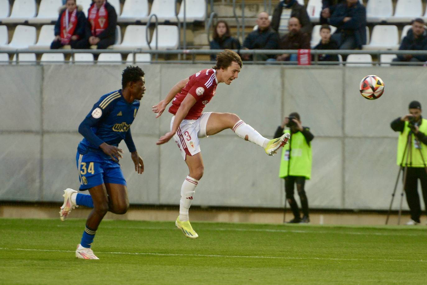 La victoria del Real Murcia frente al Recreativo Granada, en imágenes