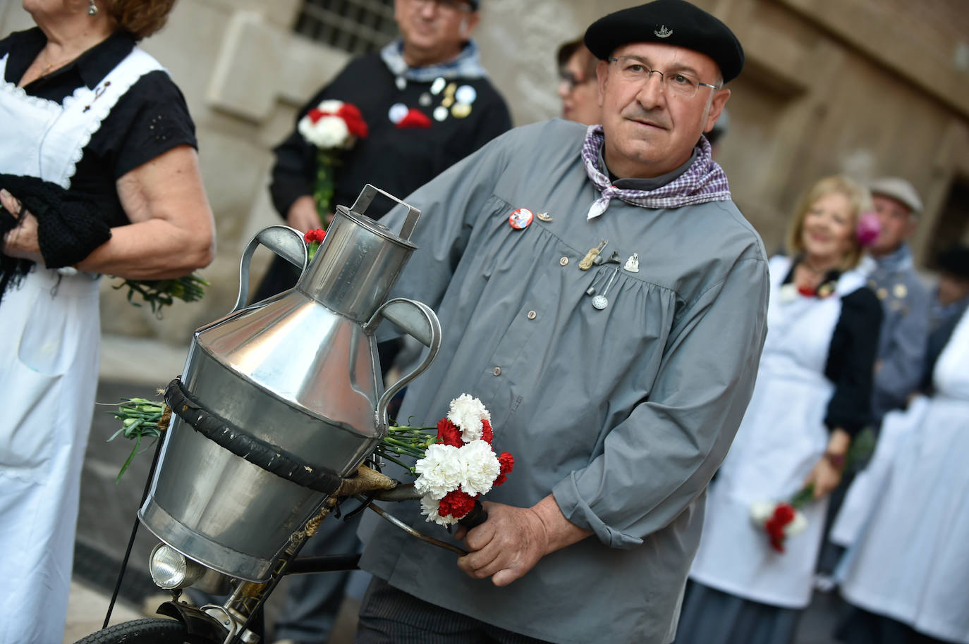 Las imágenes de la ofrenda floral a la Virgen de la Fuensanta
