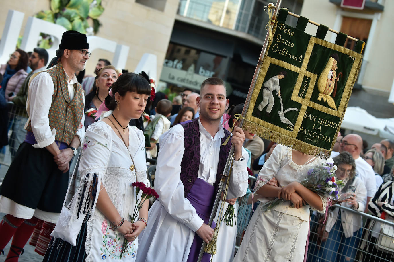 Las imágenes de la ofrenda floral a la Virgen de la Fuensanta
