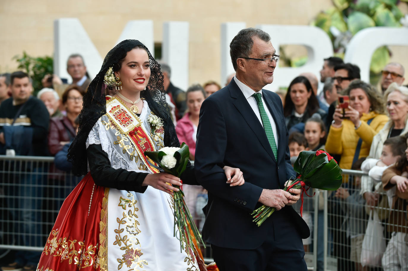 Las imágenes de la ofrenda floral a la Virgen de la Fuensanta