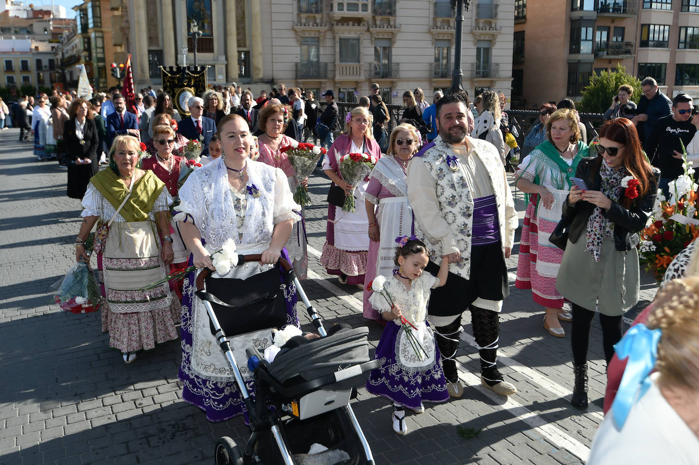 Las imágenes de la ofrenda floral a la Virgen de la Fuensanta