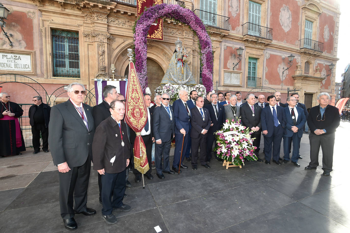 Las imágenes de la ofrenda floral a la Virgen de la Fuensanta