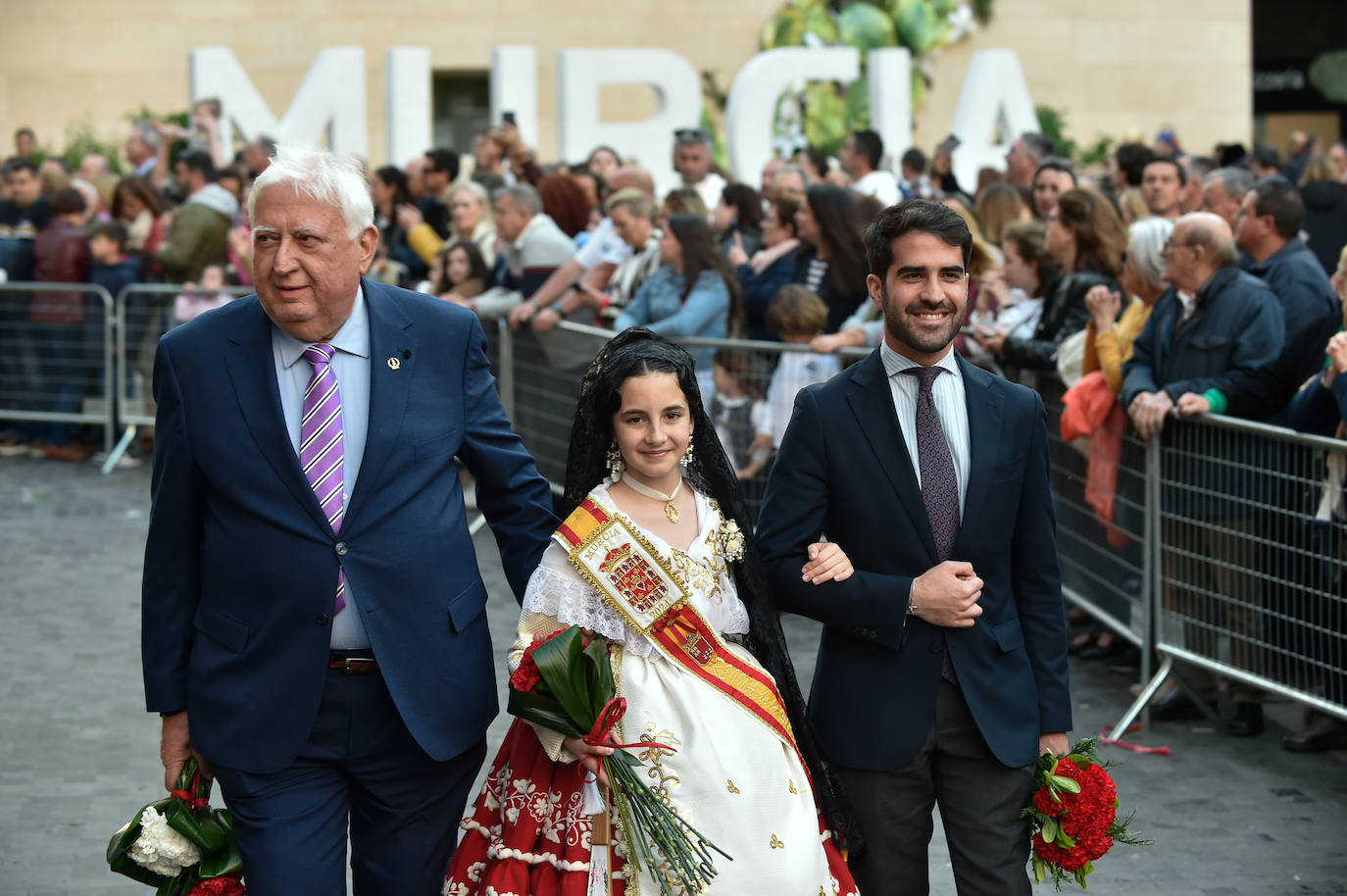Las imágenes de la ofrenda floral a la Virgen de la Fuensanta