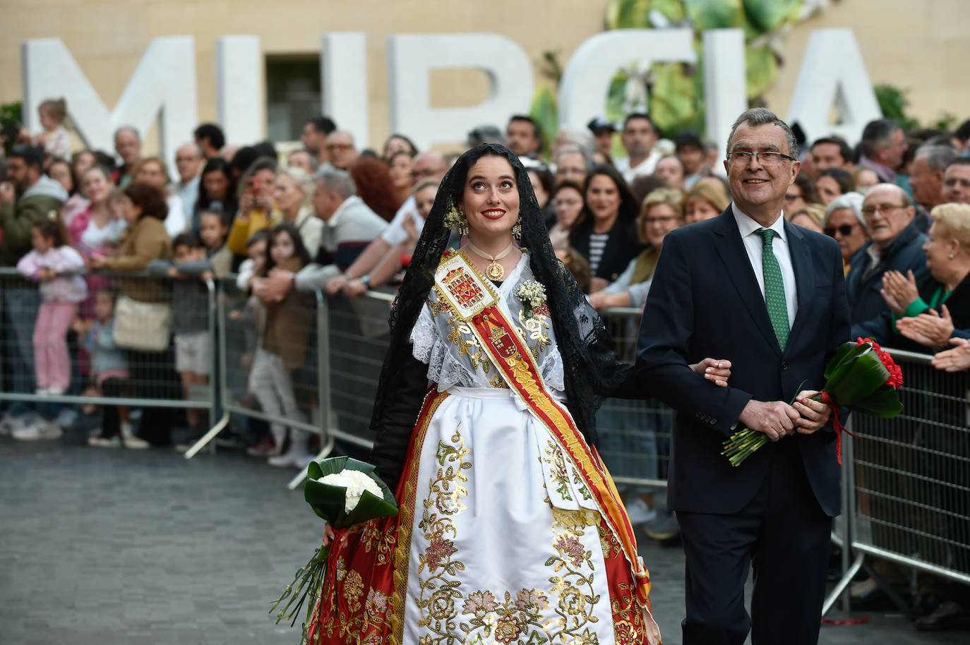 Las imágenes de la ofrenda floral a la Virgen de la Fuensanta