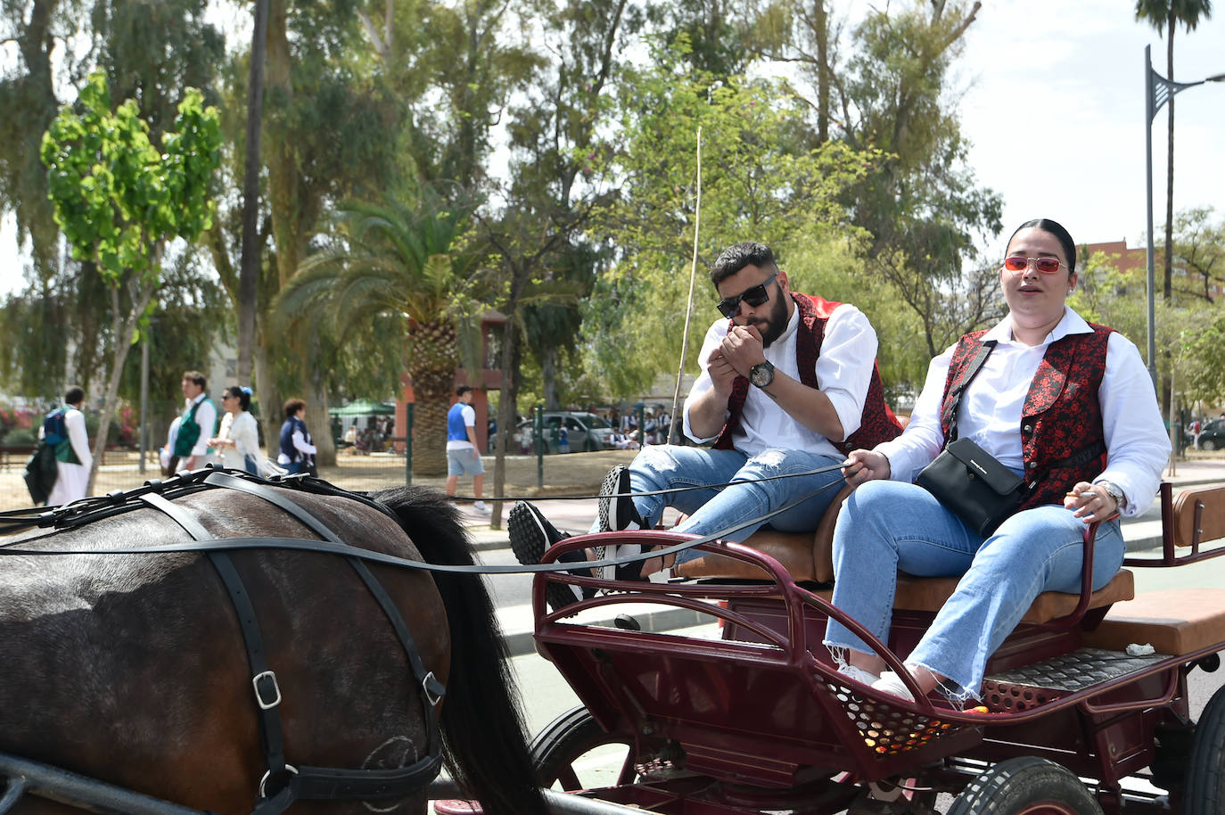 Las calles de Murcia rebosan en el Bando de la Huerta