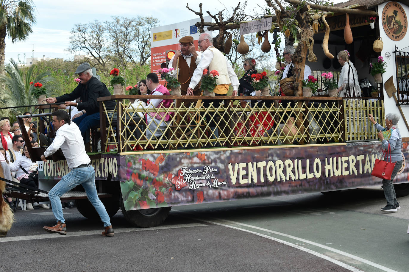 El desfile del Bando de la Huerta, en imágenes