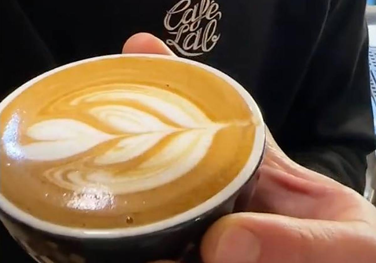 Café con aceite de oliva.