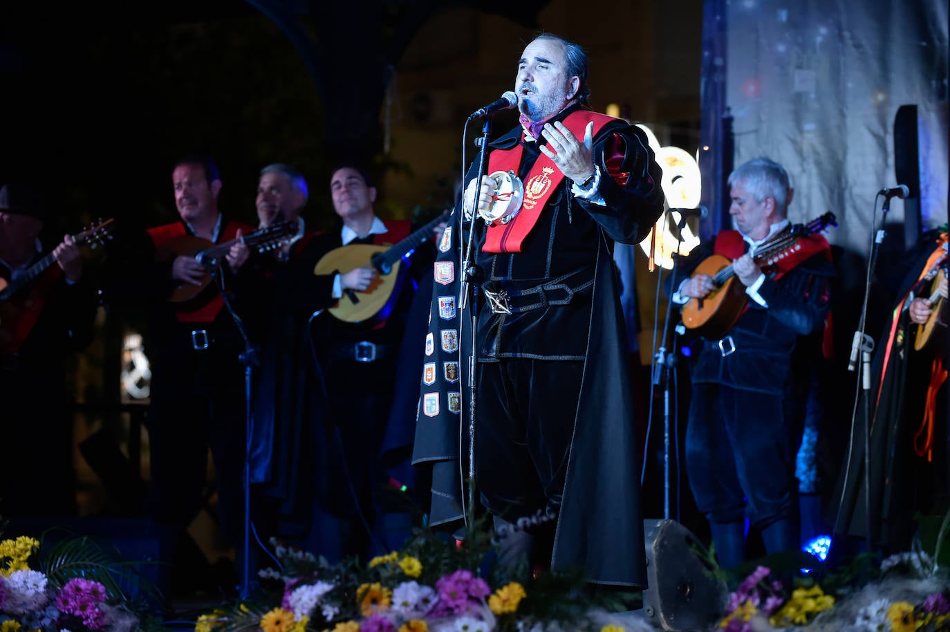 Los participantes del Certamen de Tunas llegan a San Basilio