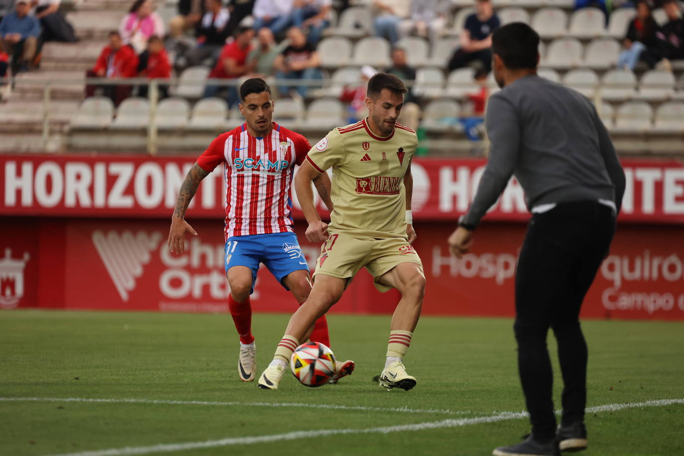 La victoria del Real Murcia frente al Algeciras, en imágenes