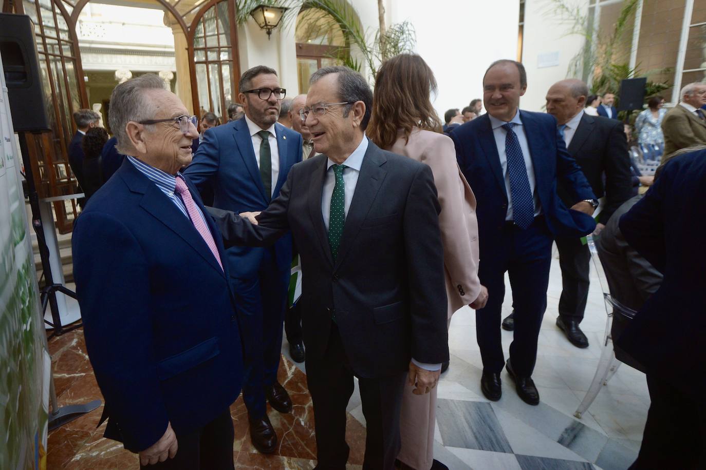 Foro de Agrupal &#039;100 años de industria alimentaria en la Región. Dimensión económica y empresarial&#039;, en imágenes