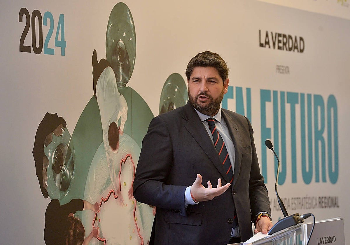 El presidente de la Región de Murcia, Fernando López Miras, este jueves, en el Foro Futuro en la Región.