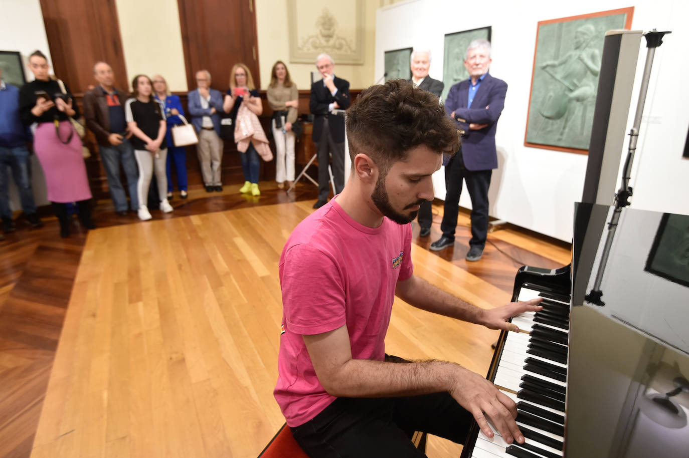 Inauguración de la exposición &#039;Armonía&#039; en la Sala Alta del Real Casino de Murcia
