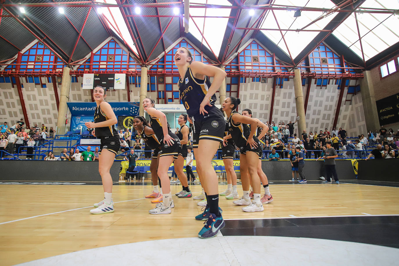 La victoria del Hozono Jairis ante La Seu, en imágenes