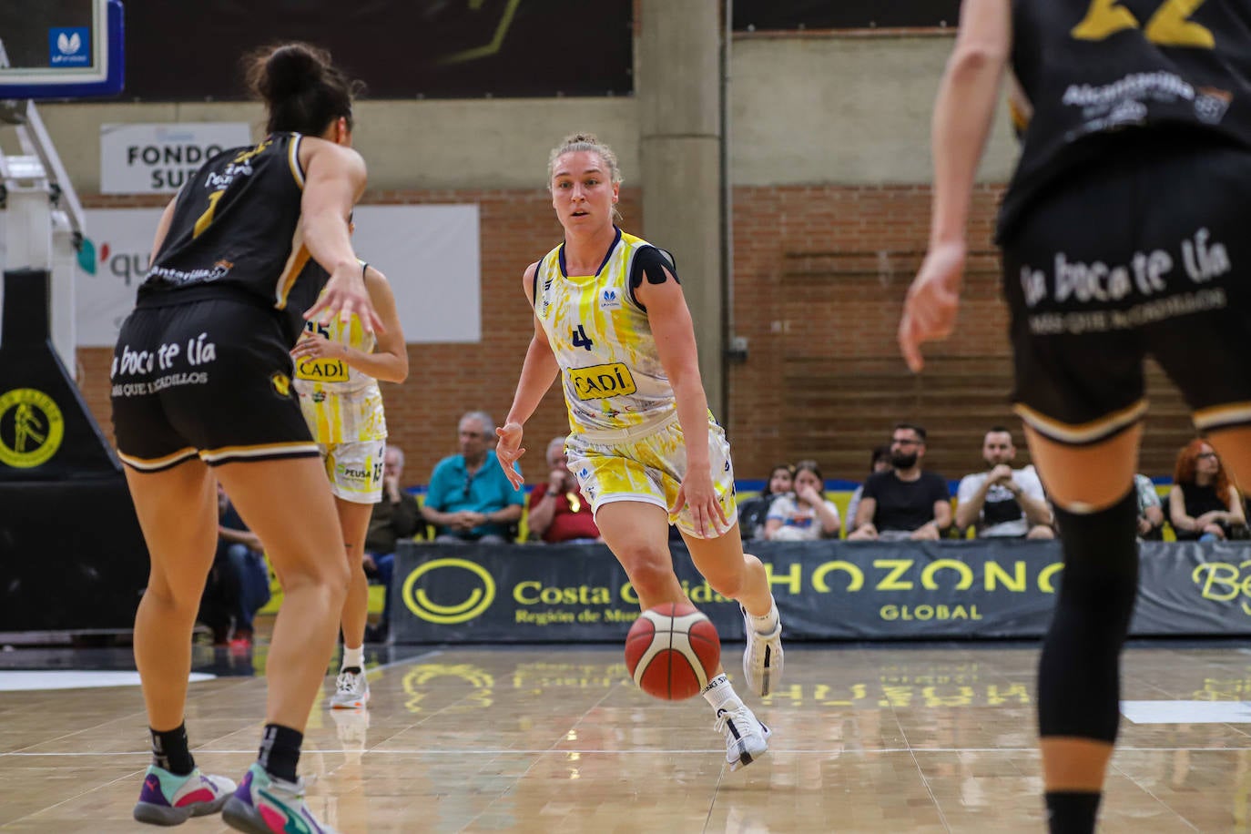 La victoria del Hozono Jairis ante La Seu, en imágenes