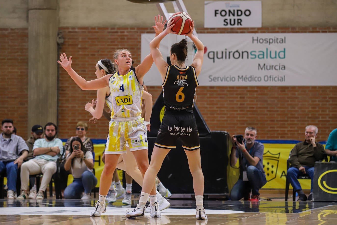 La victoria del Hozono Jairis ante La Seu, en imágenes