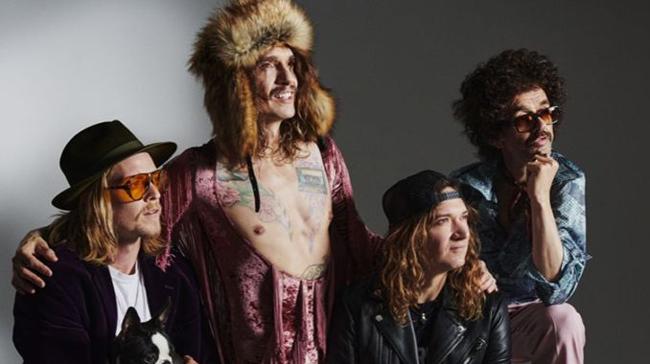 ¿Qué disco de The Darkness celebrará su vigésimo aniversario en el festival?