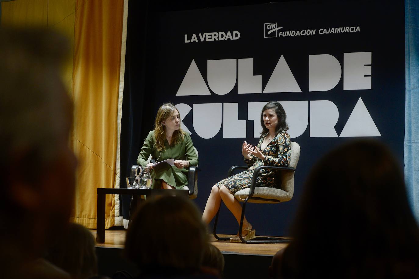 La doctora M. Ángeles Bonmatí, en el Aula de Cultura de LA VERDAD