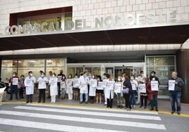 Protesta por el déficit de médicos en el Hospital del Noroeste, durante la pandemia.