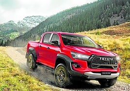 El nuevo acabado GR Sport pasa a tener mayor altura libre respecto al suelo, concretamente más de 20 mm.