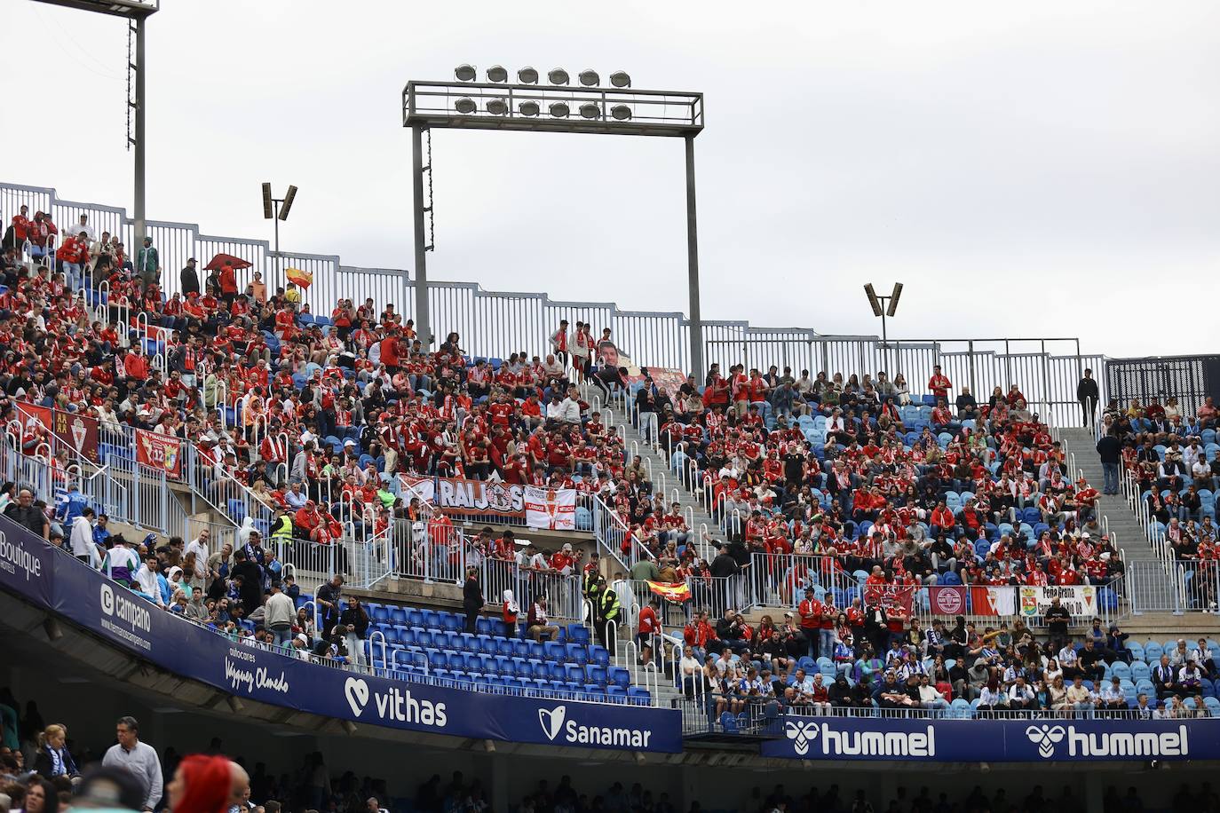 El empate del Real Murcia frente al Málaga, en imágenes