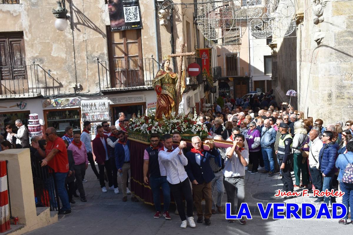 Subida de Santa Elena hasta la basílica de la Vera Cruz