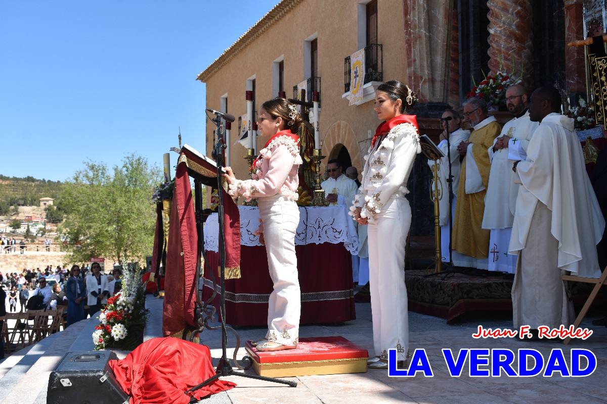 Flores de las peñas caballistas para la Vera Cruz en Caravaca