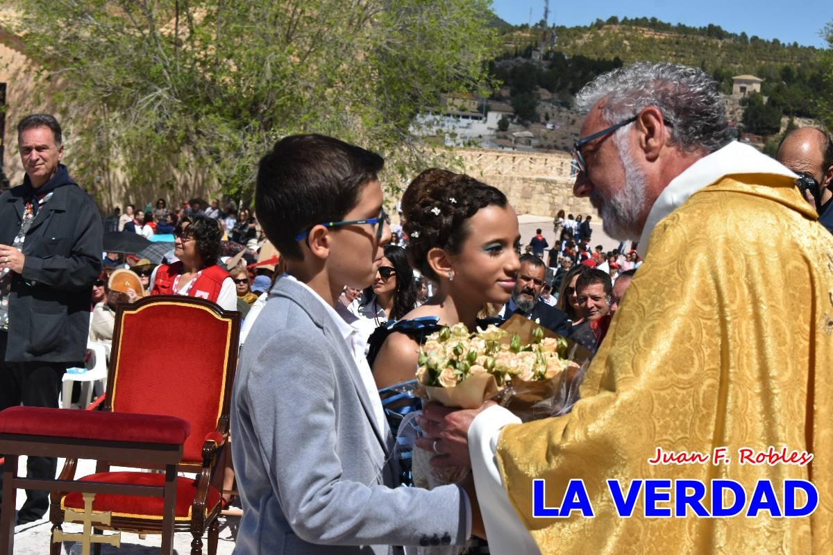 Flores de las peñas caballistas para la Vera Cruz en Caravaca