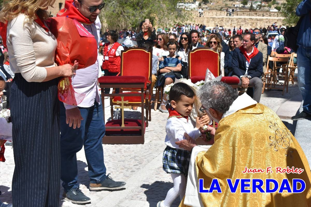 Flores de las peñas caballistas para la Vera Cruz en Caravaca