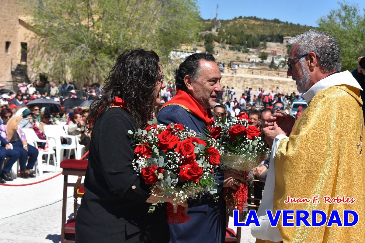 Flores de las peñas caballistas para la Vera Cruz en Caravaca