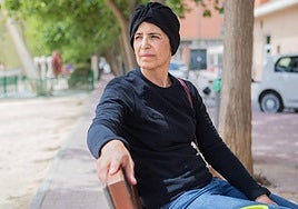 Joaquina Torrecillas, en el parque de la Estación de San Diego, en Lorca.