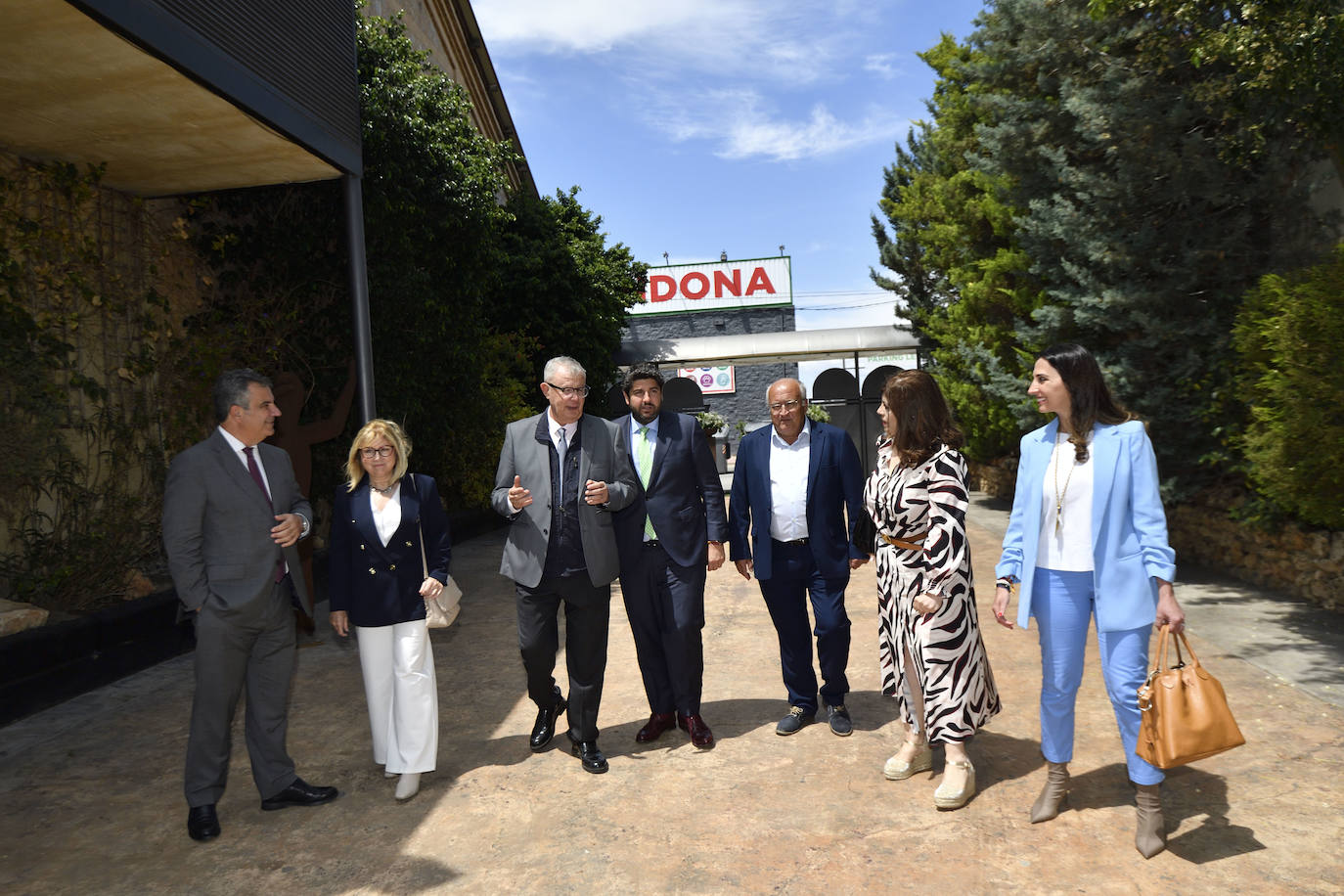 El foro-tertulia La Luz culmina su cuarta temporada con Miguel Padilla, de COAG