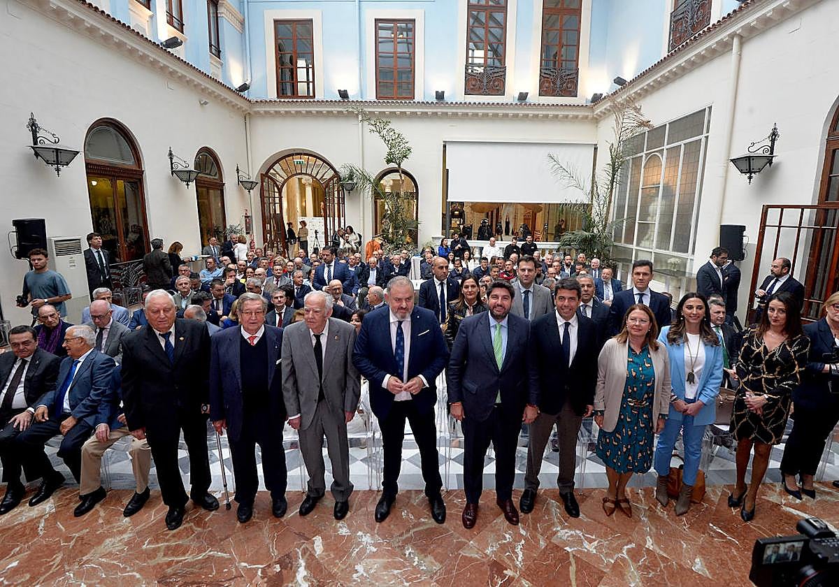 Las imágenes del 45 aniversario del Tajo-Segura en Murcia