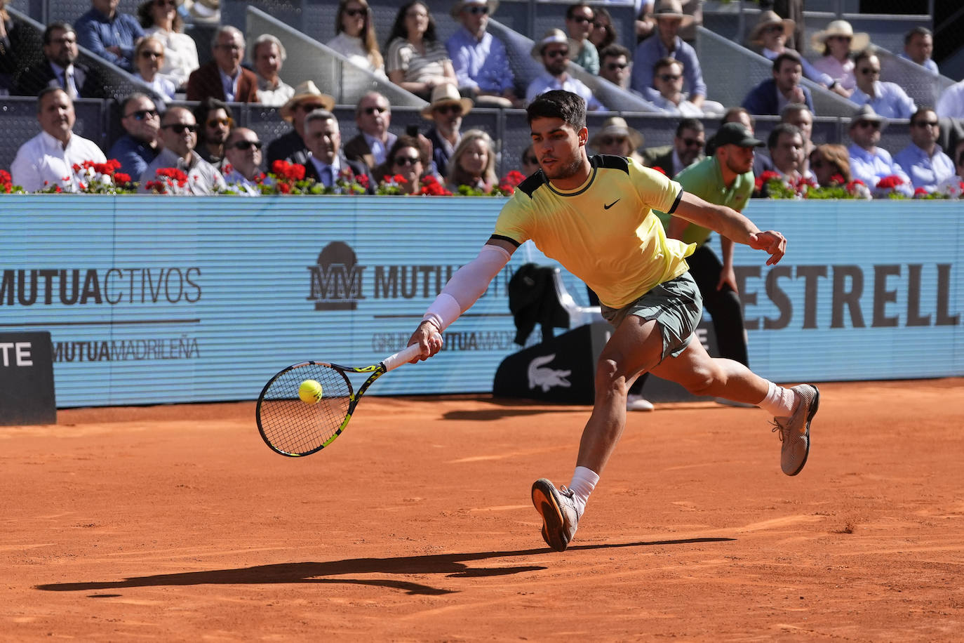 Las imágenes del partido entre Alcaraz y Struff en el Mutua Madrid Open