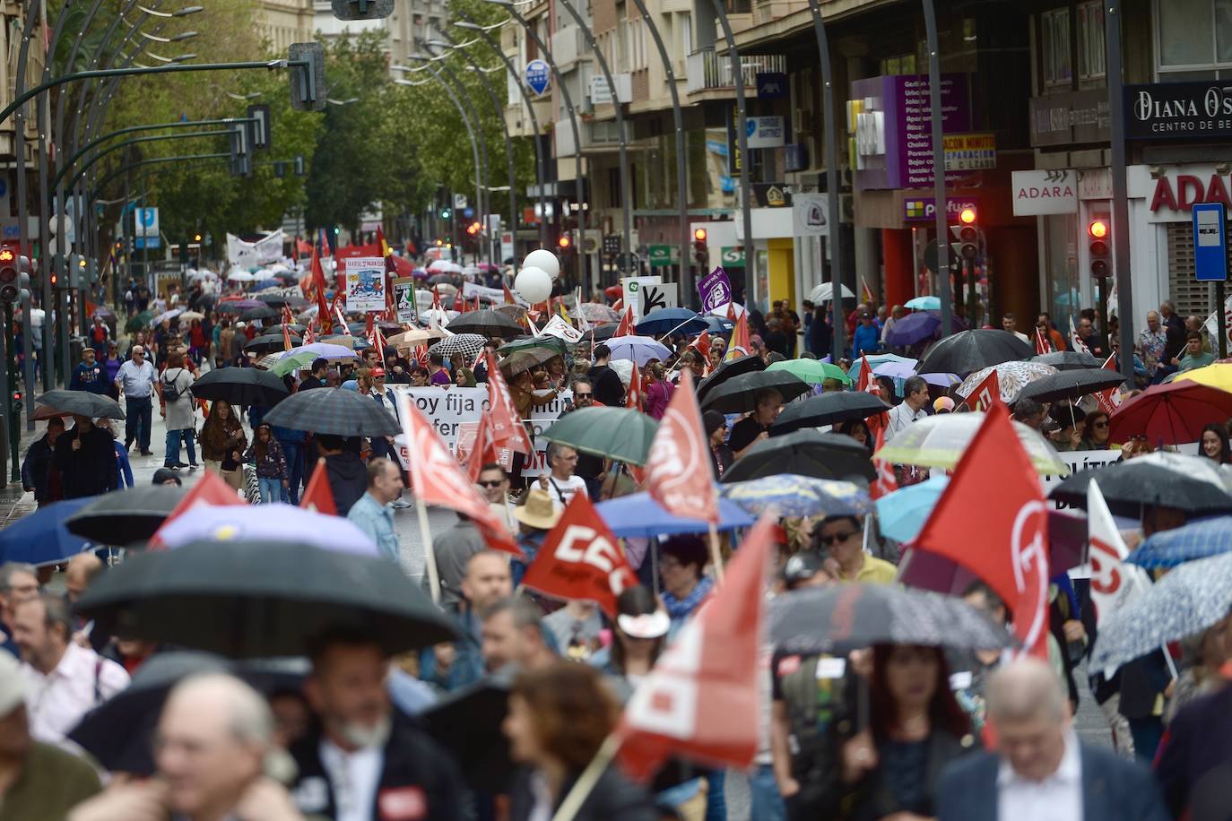 Manifestación del 1 de Mayo del 2024 en Murcia, en imágenes