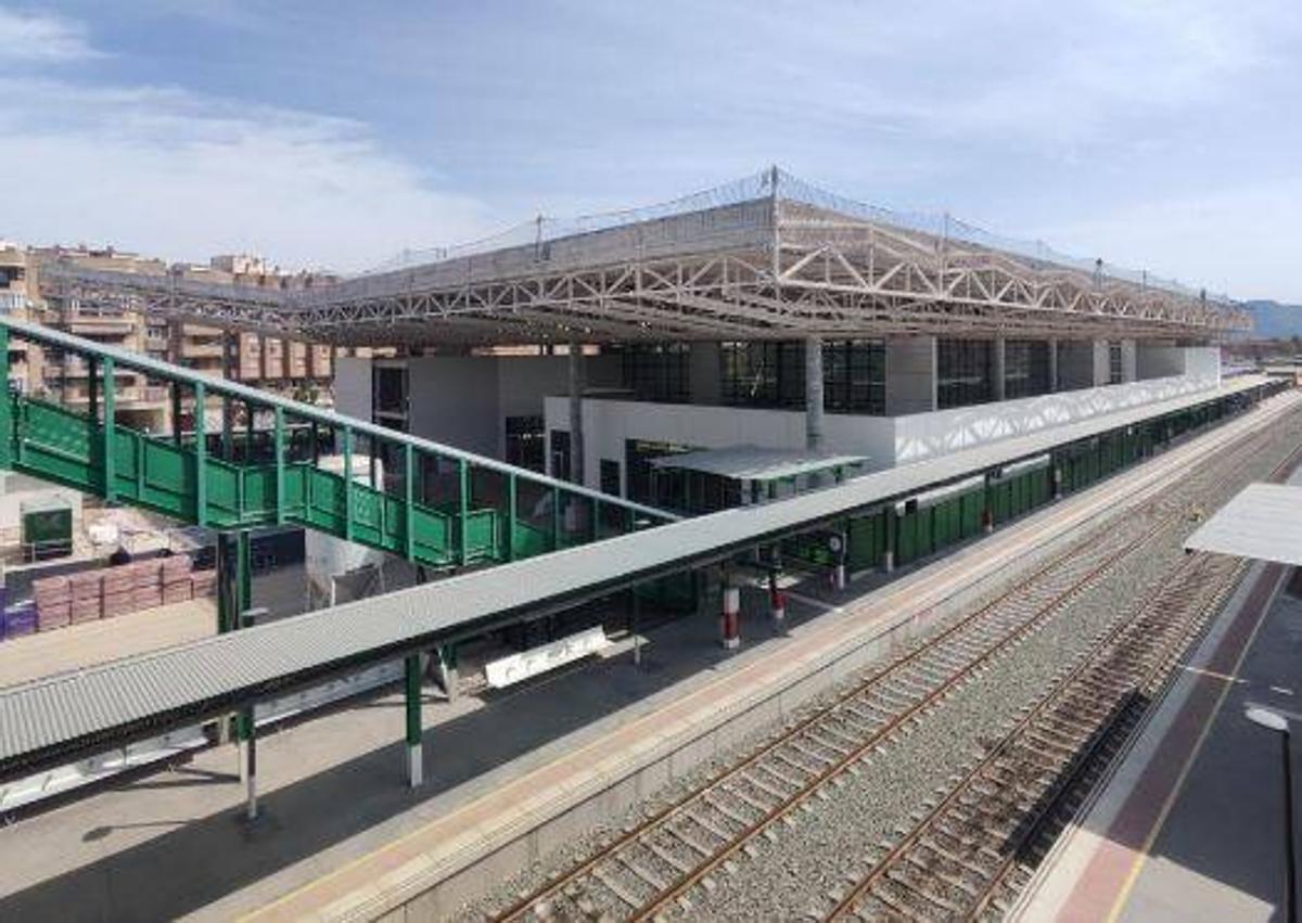 Imagen secundaria 1 - Adjudicado el contrato para finalizar las obras de la estación de Murcia del Carmen