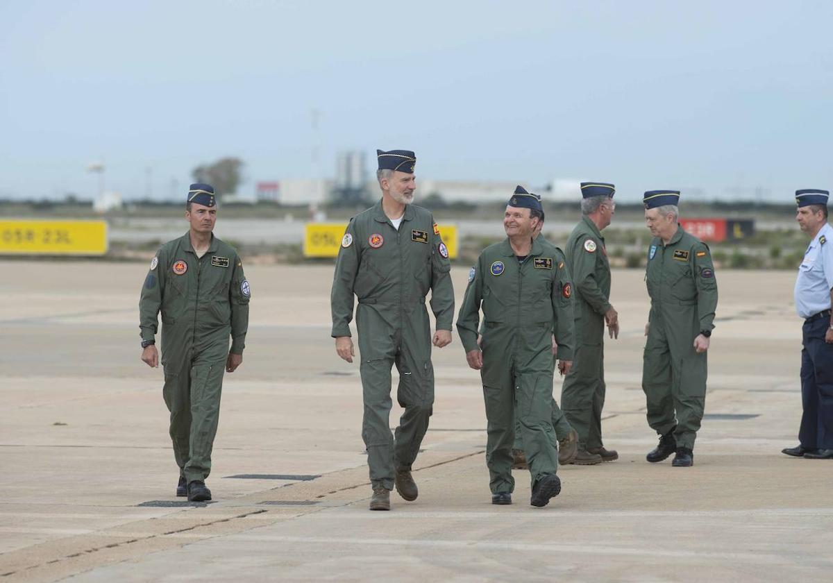 La visita del Rey Felipe VI a la Academia General del Aire, en imágenes