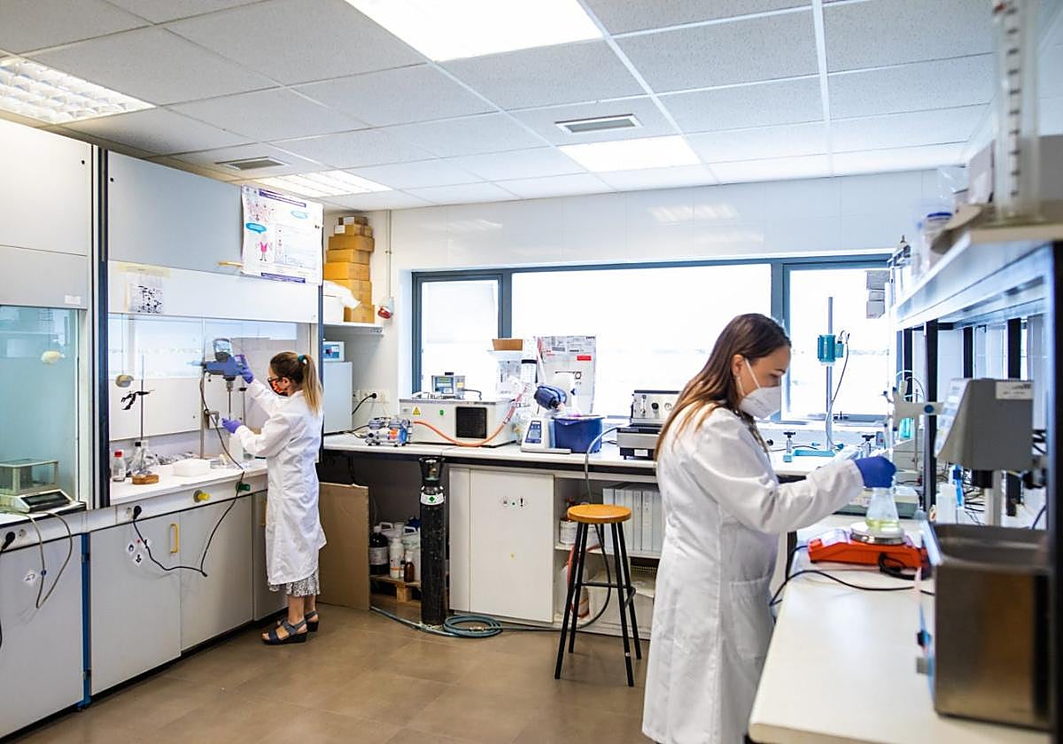 Laboratorio del Centro Tecnológico del Mueble, en Yecla.