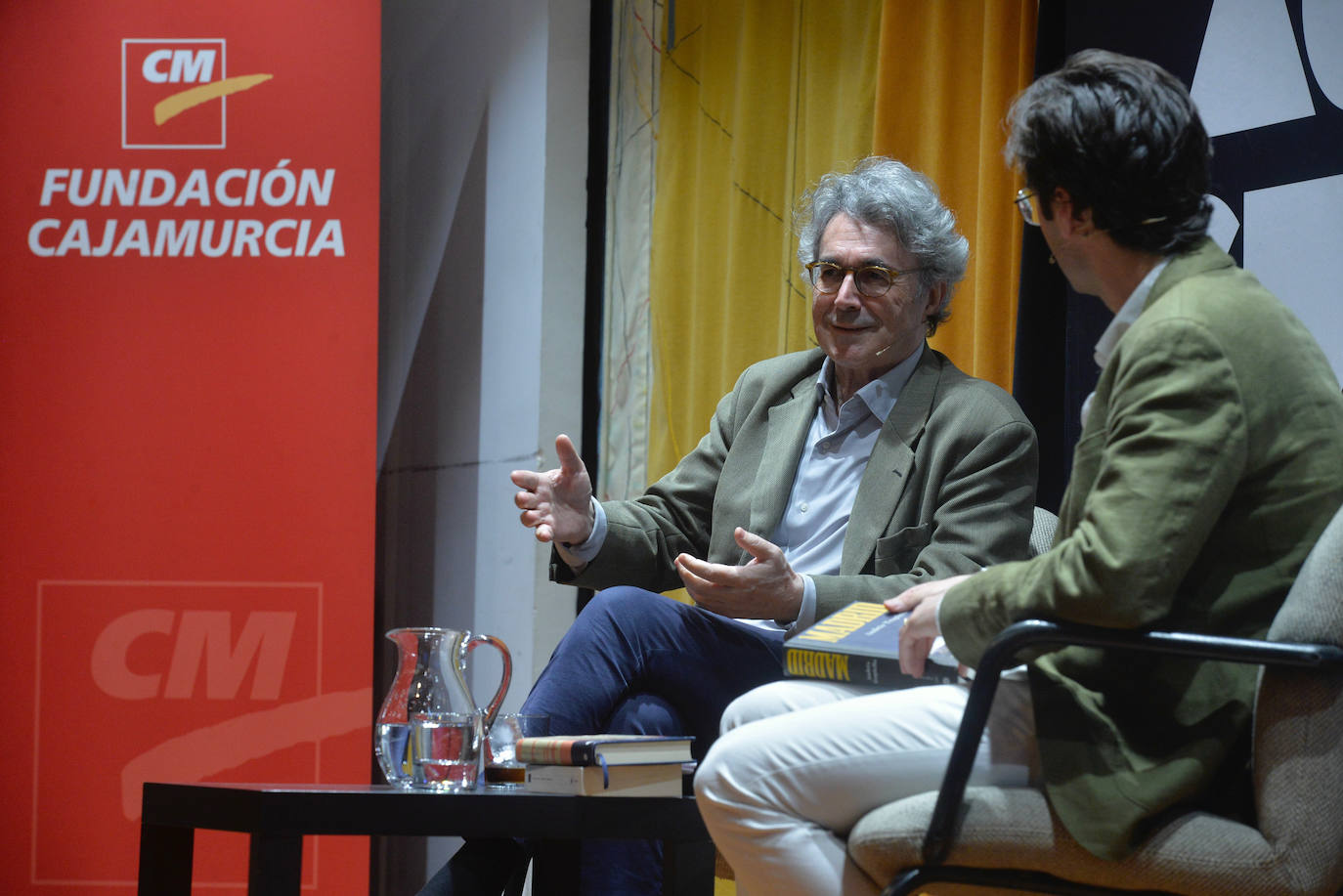 Las imágenes de Andrés Trapiello en el Aula de Cultura de LA VERDAD